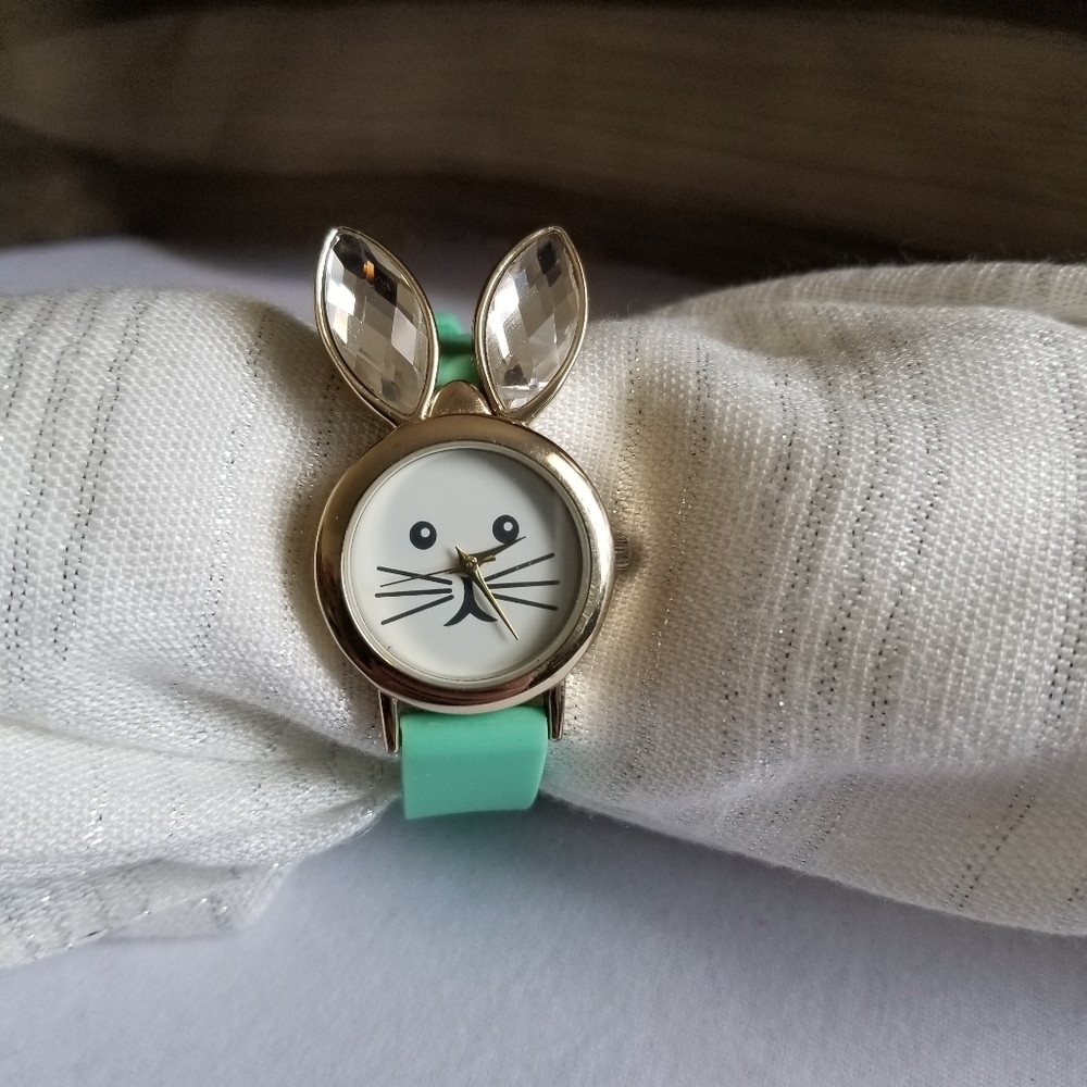 Claire's Rabbit Head Watch With Big Rhinestone Ears And Mint Green Band EUC